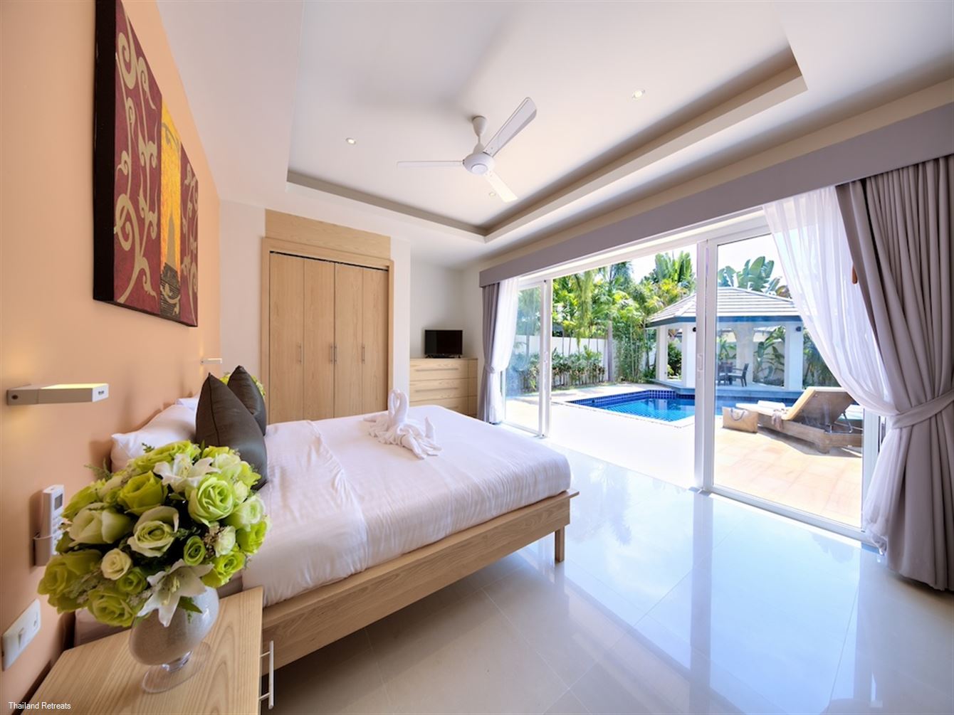 Baan Rim Talay
