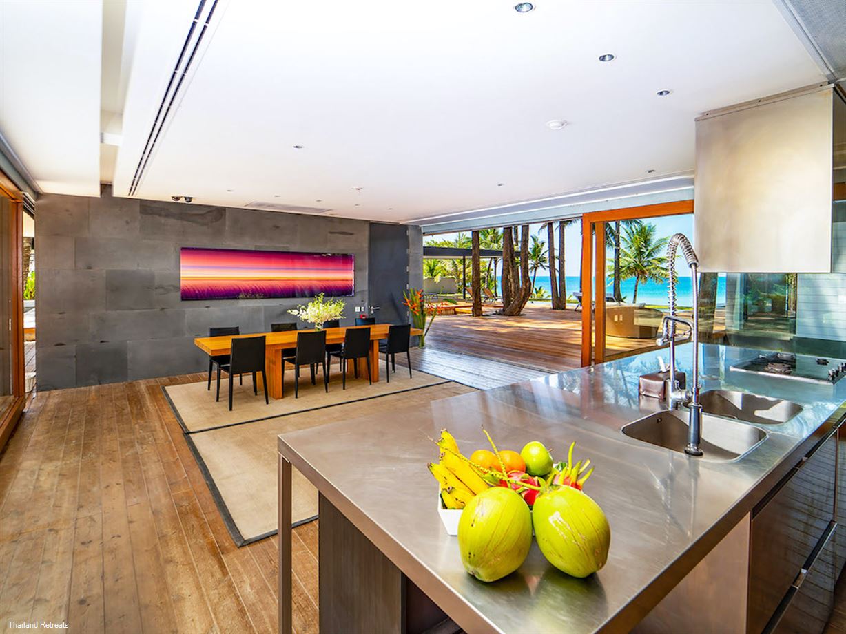 Grand Villa Noi