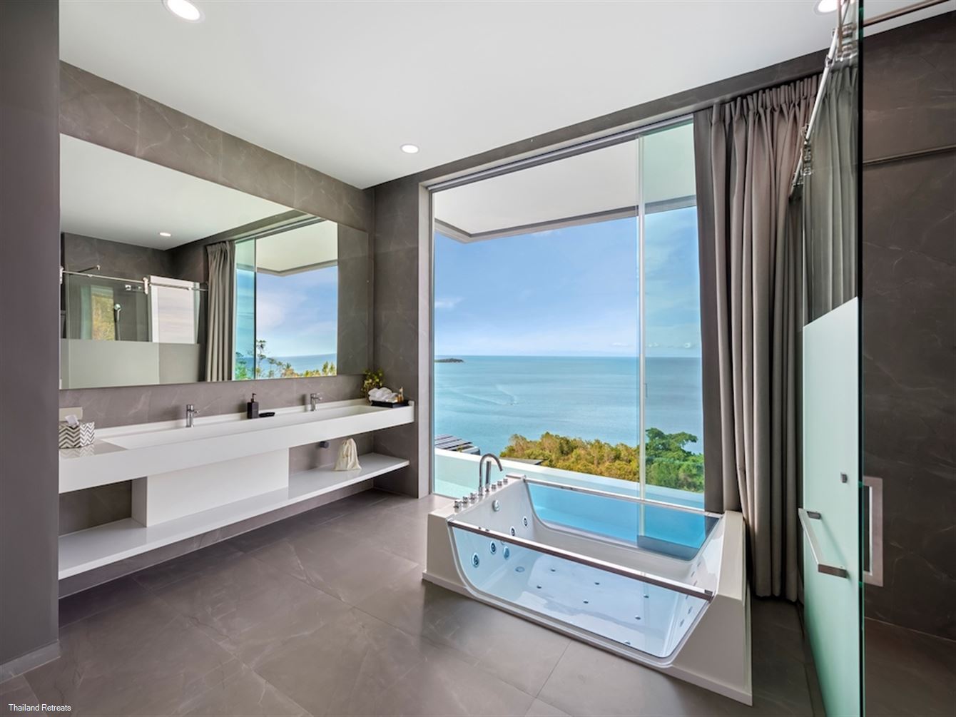 Villa Moonstar