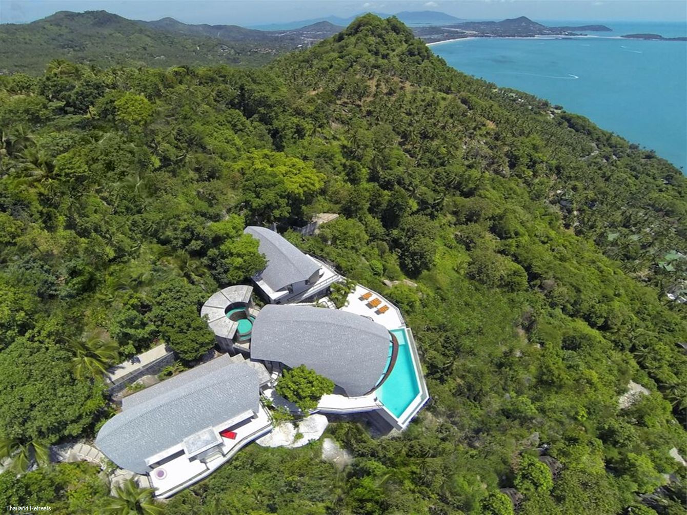 Chaweng Peak Villas