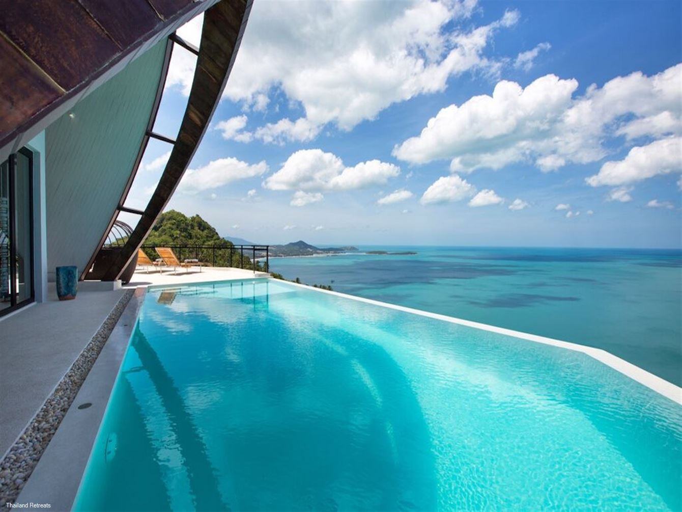 Chaweng Peak Villas