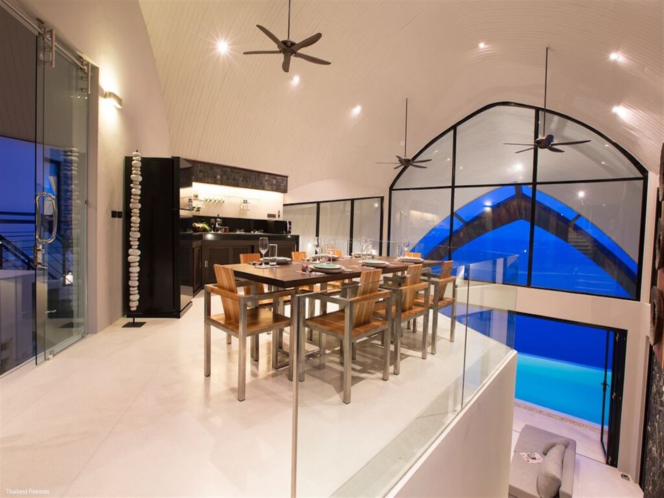Chaweng Peak Villas