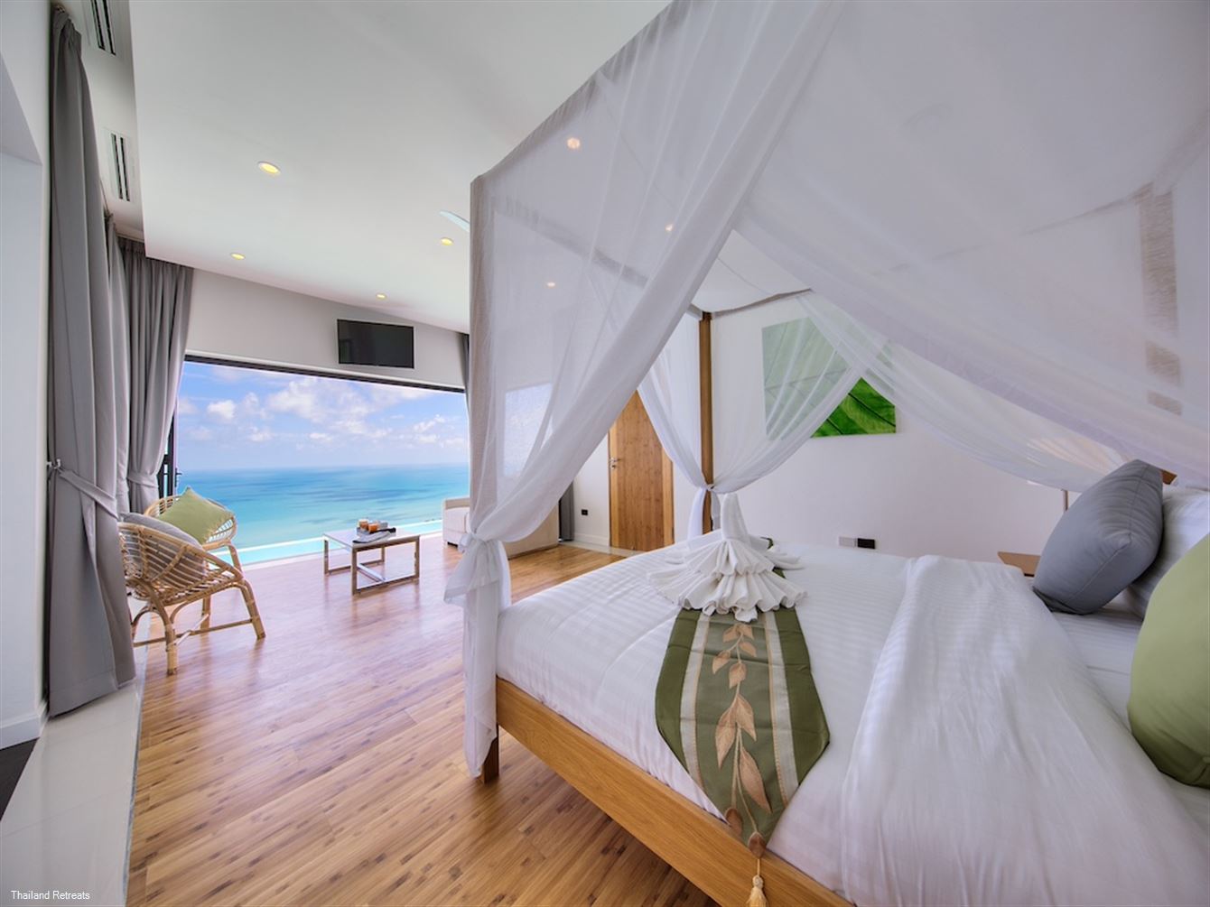 Chaweng Peak Villas