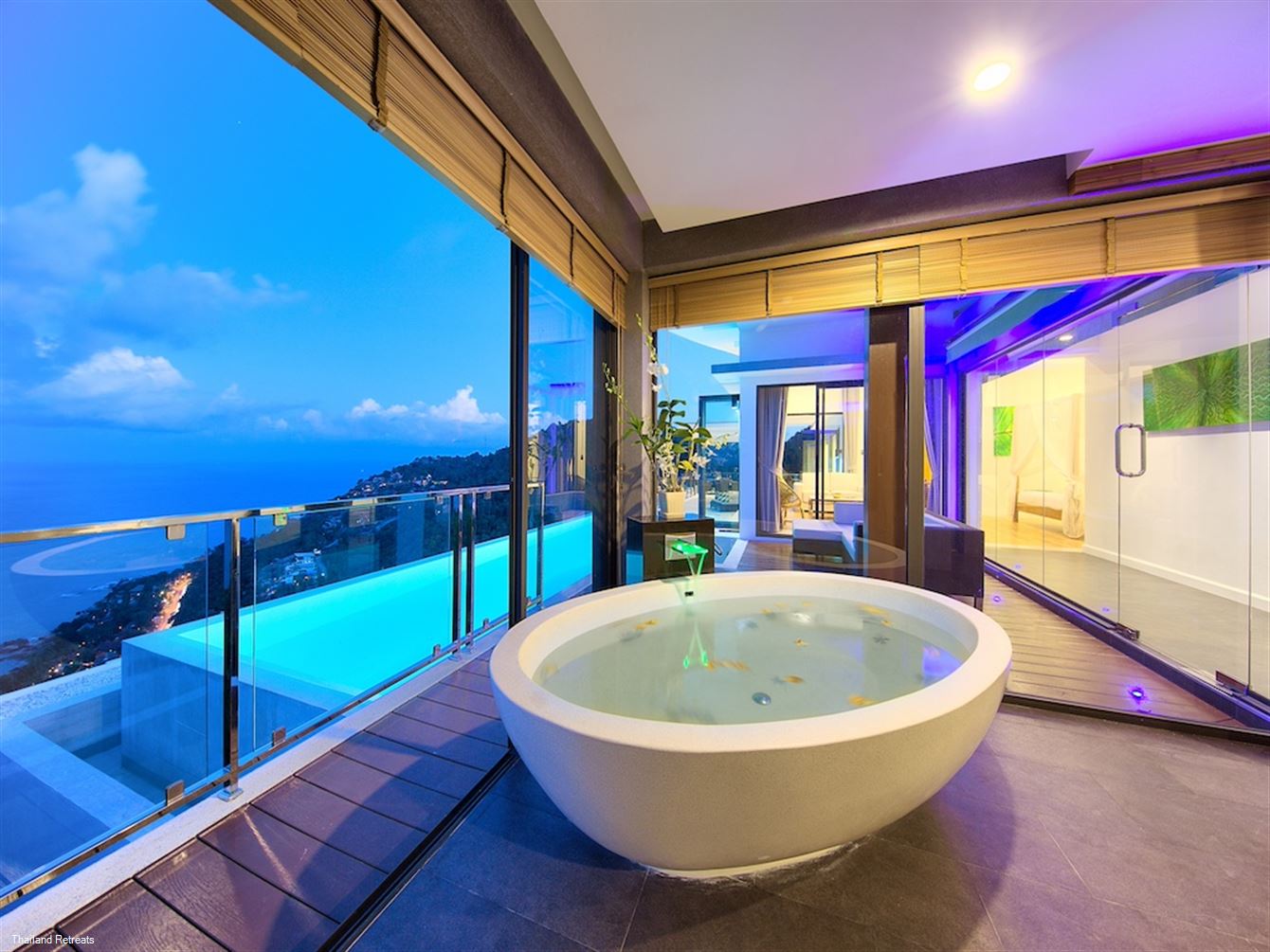 Chaweng Peak Villas