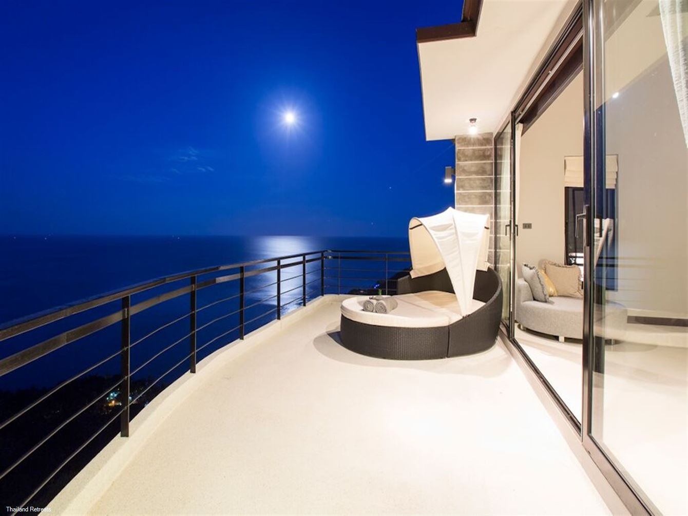 Chaweng Peak Villas