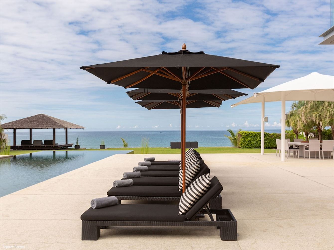 Sava Beach Villas