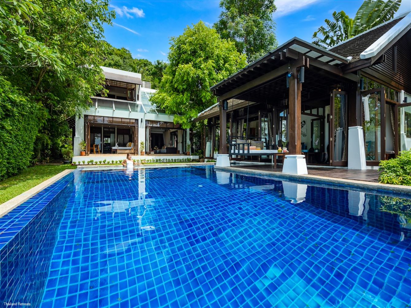 The Emerald Hill Beach Villa