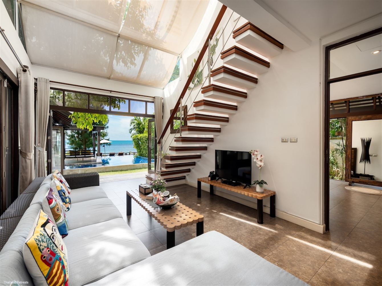 The Emerald Hill Beach Villa