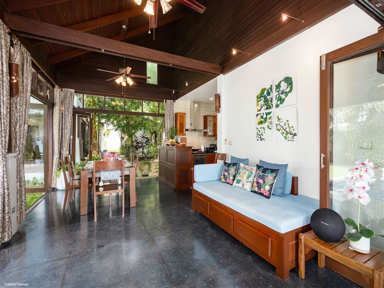 The Emerald Hill Beach Villa