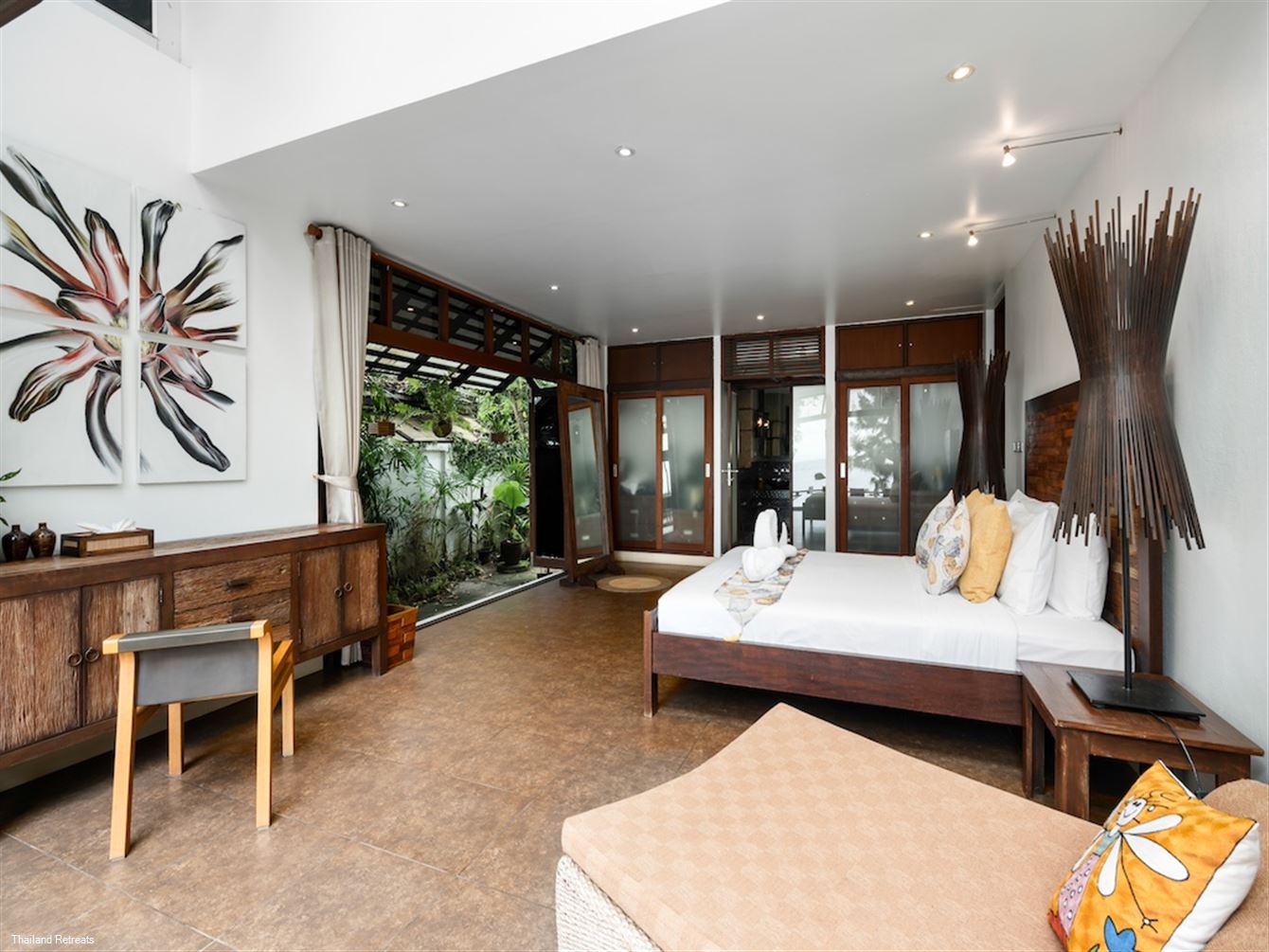 The Emerald Hill Beach Villa