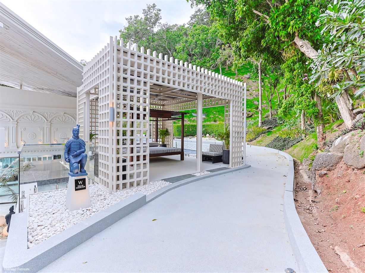Villa W Collection