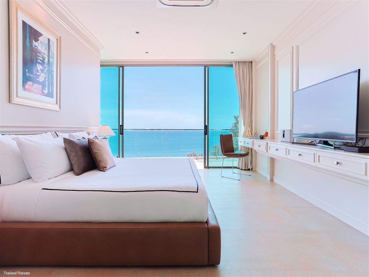 Villa W Collection