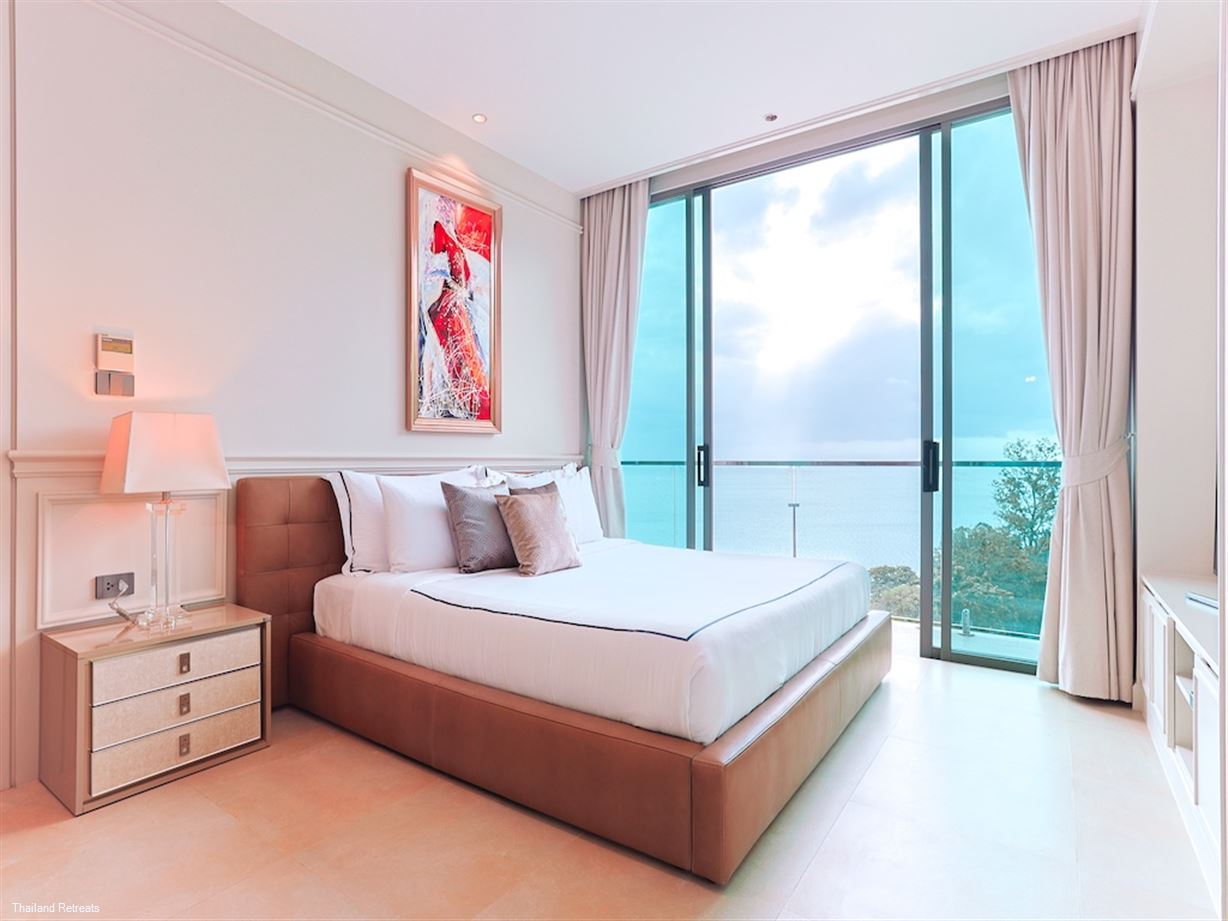 Villa W Collection