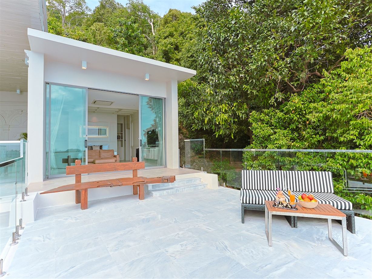 Villa W Collection