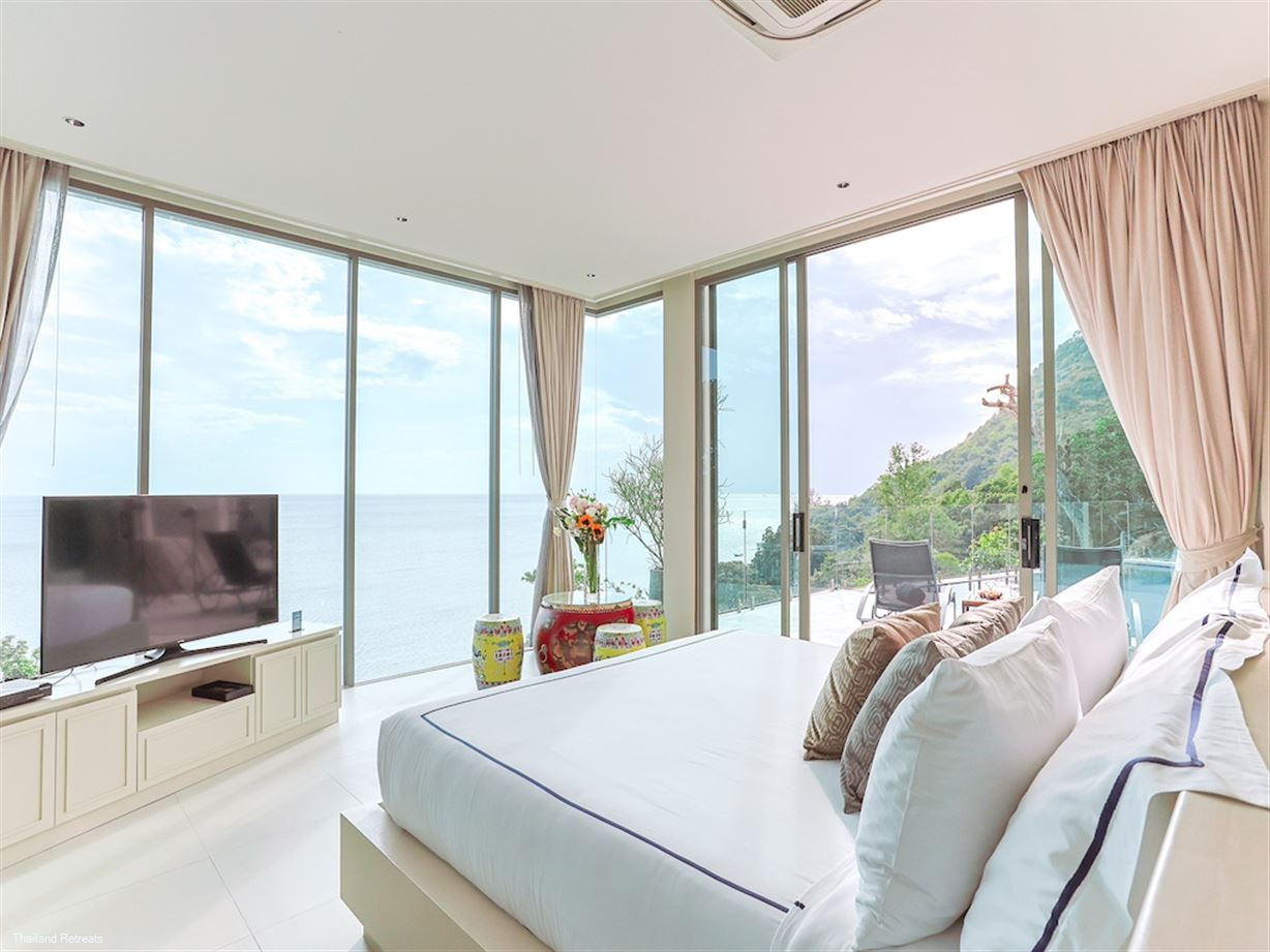 Villa W Collection