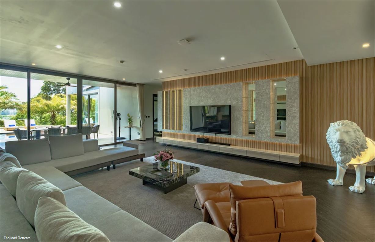 Lion Villa