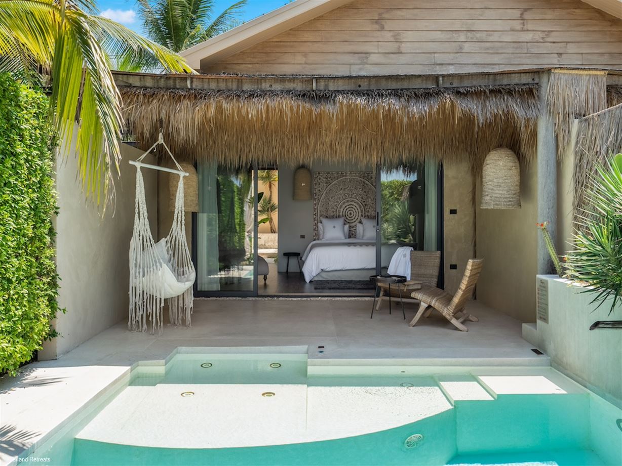 Odyssey Luxury Beachfront Mansion
