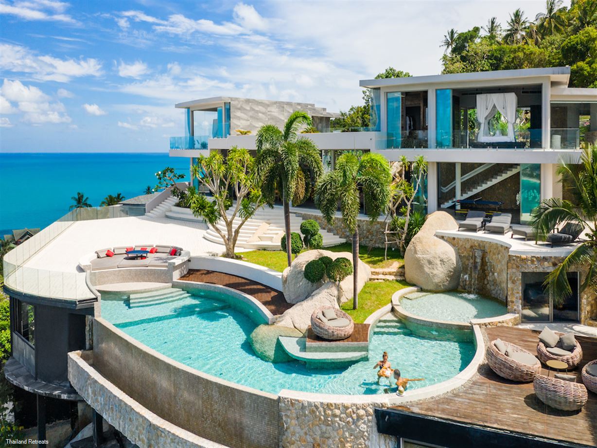 Villa Amaze