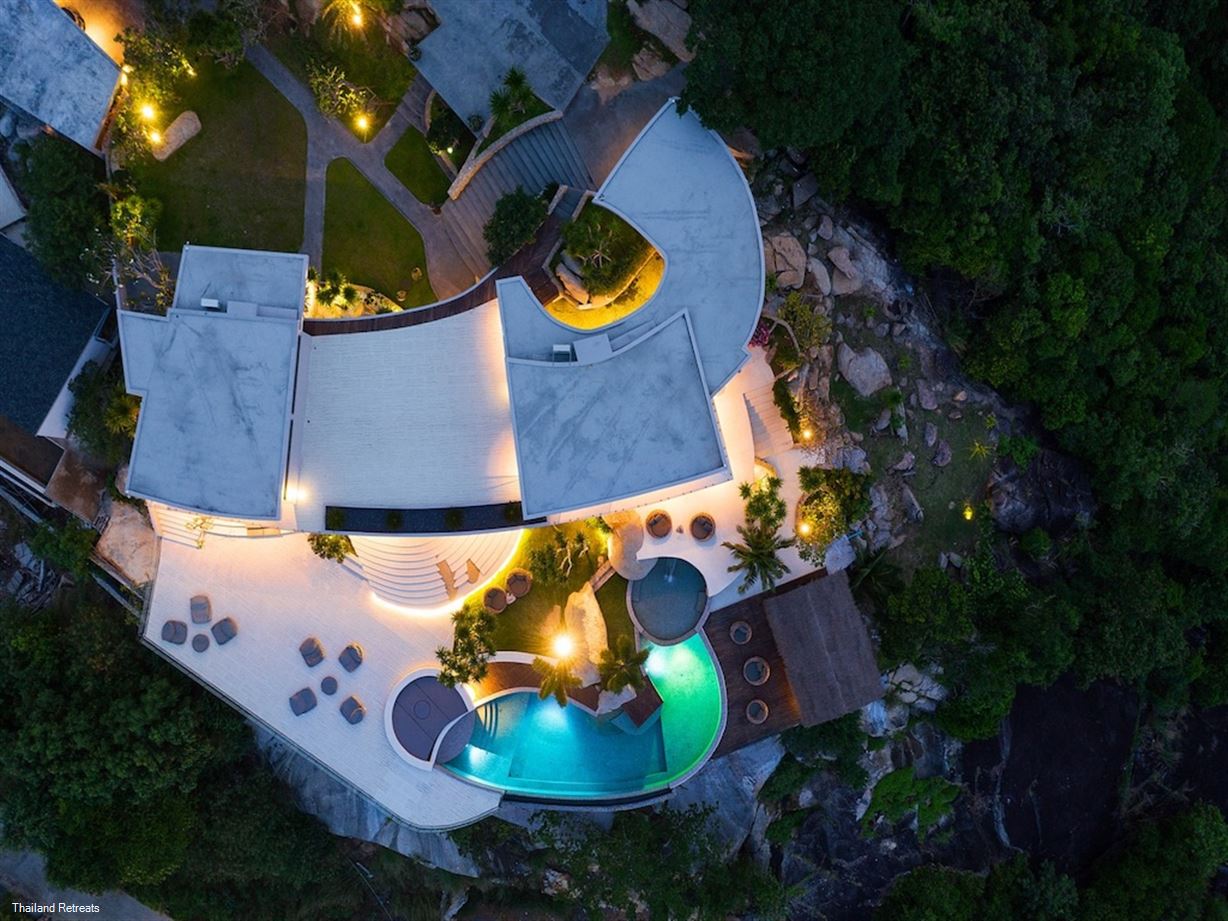 Villa Amaze