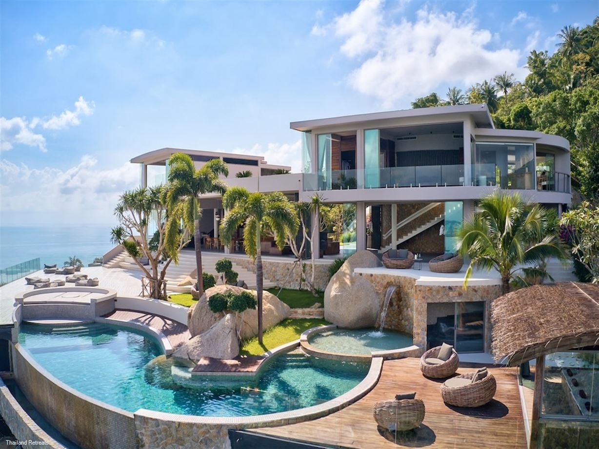 Villa Amaze