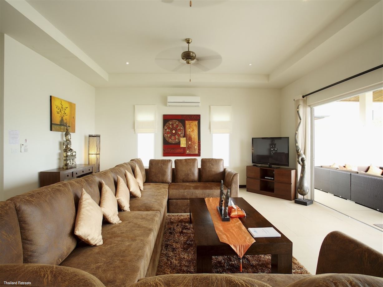 Jade Villa