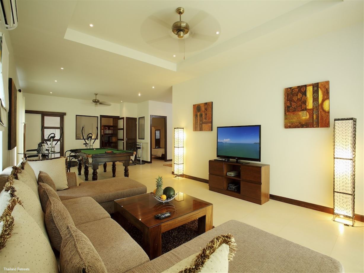 Jade Villa