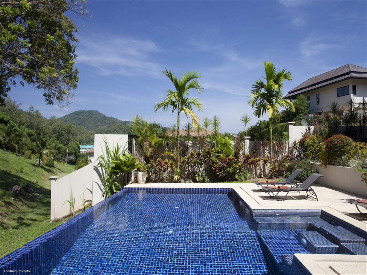 Sunstone  Villa