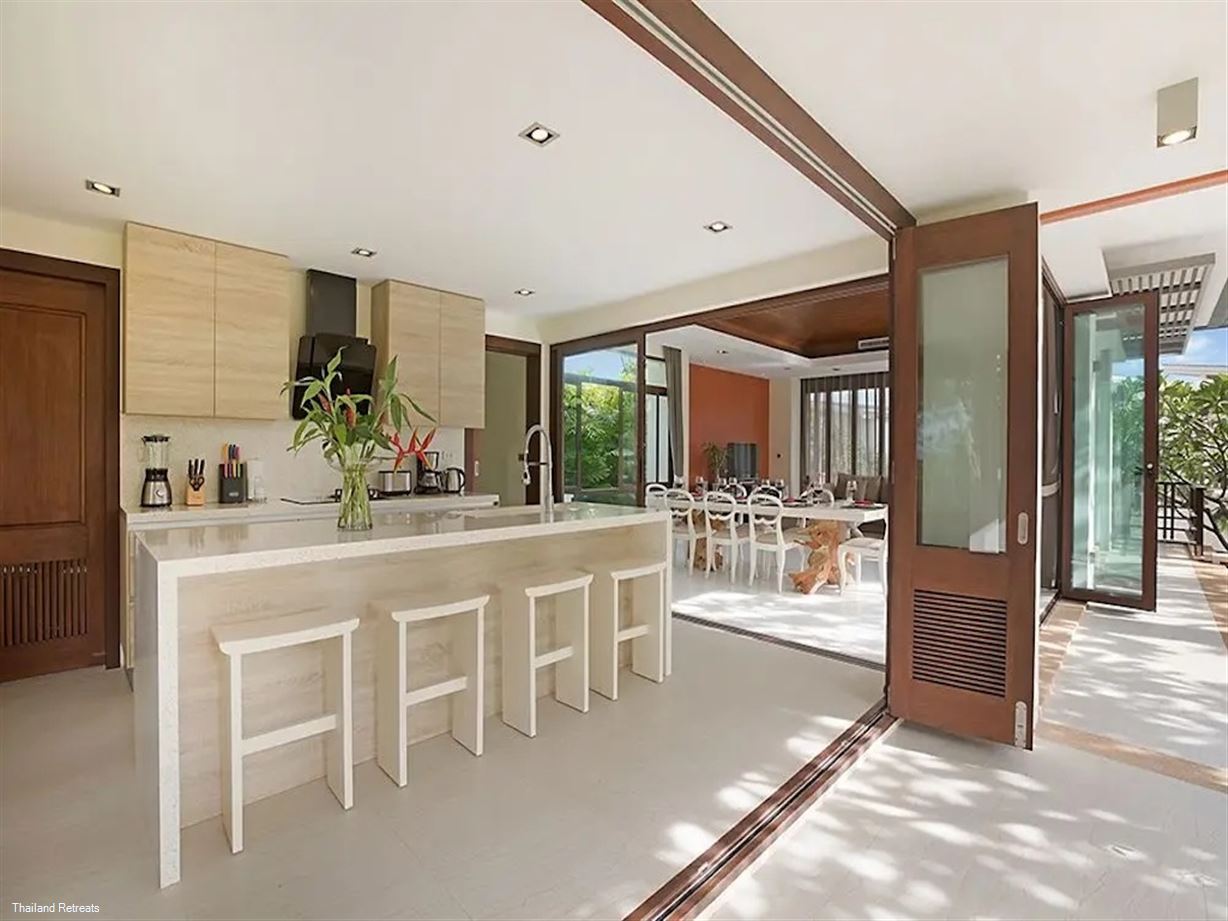 Six Hills Villa