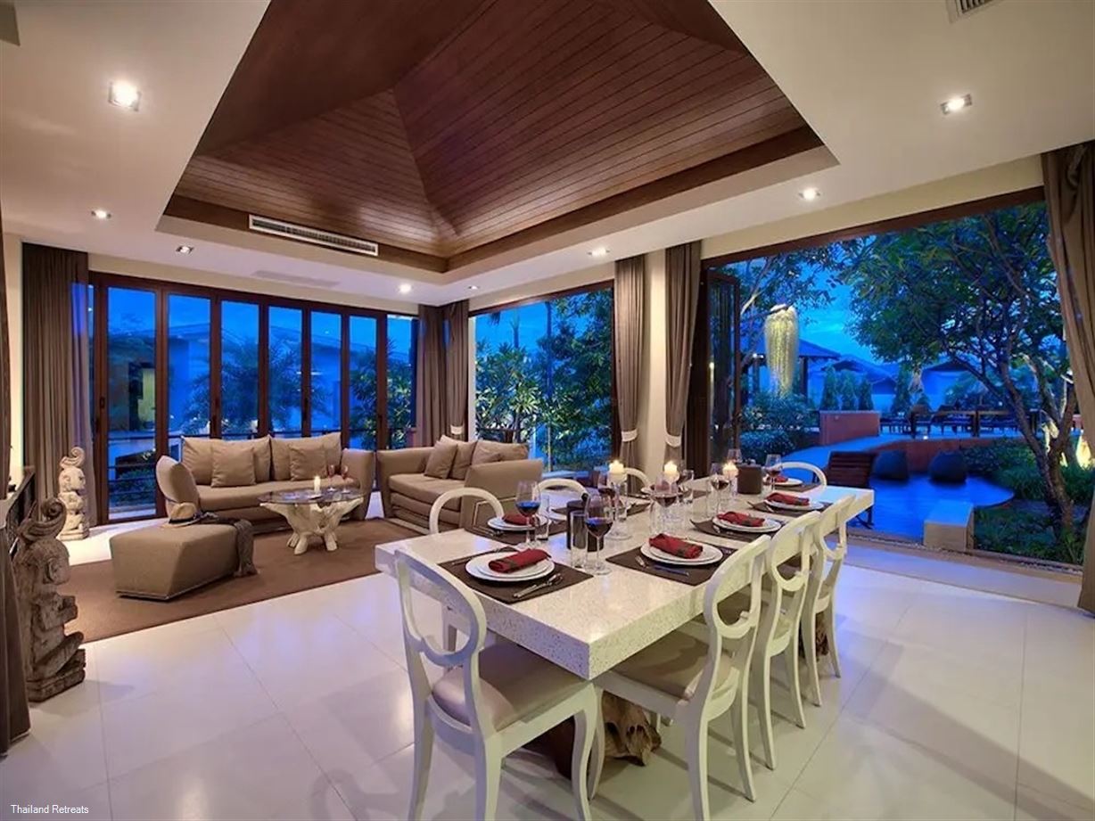 Six Hills Villa