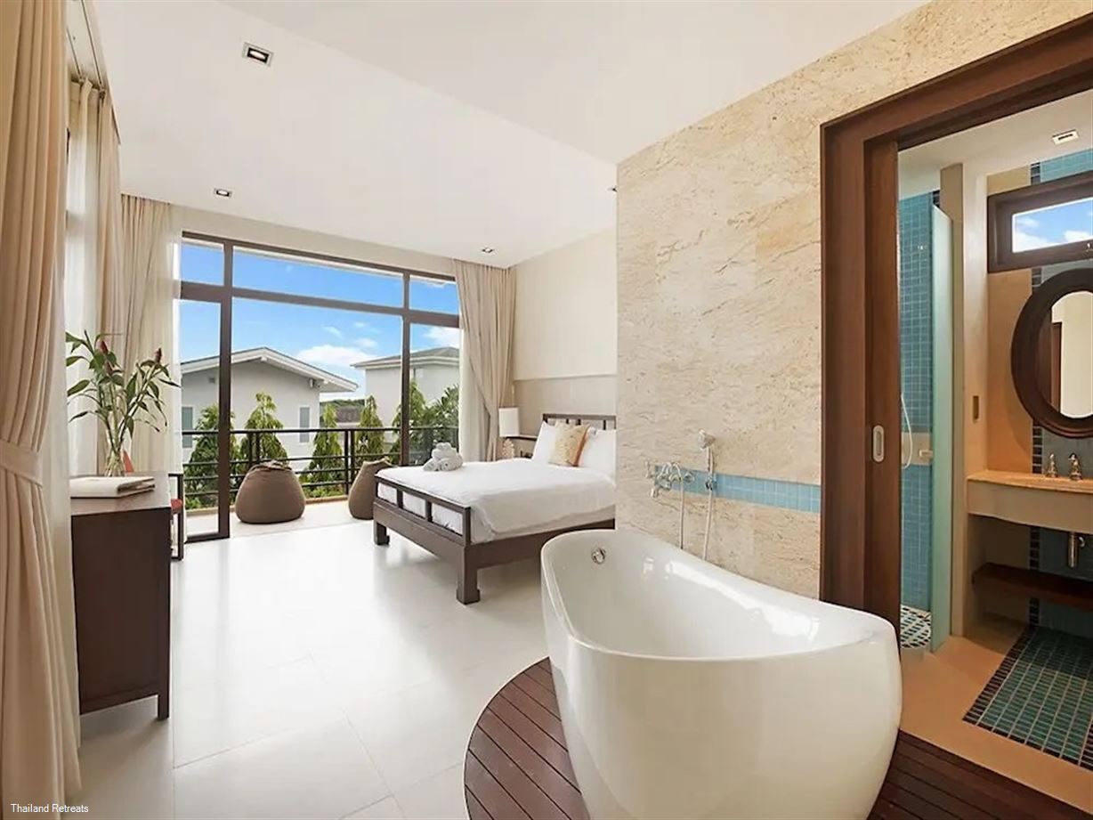 Six Hills Villa