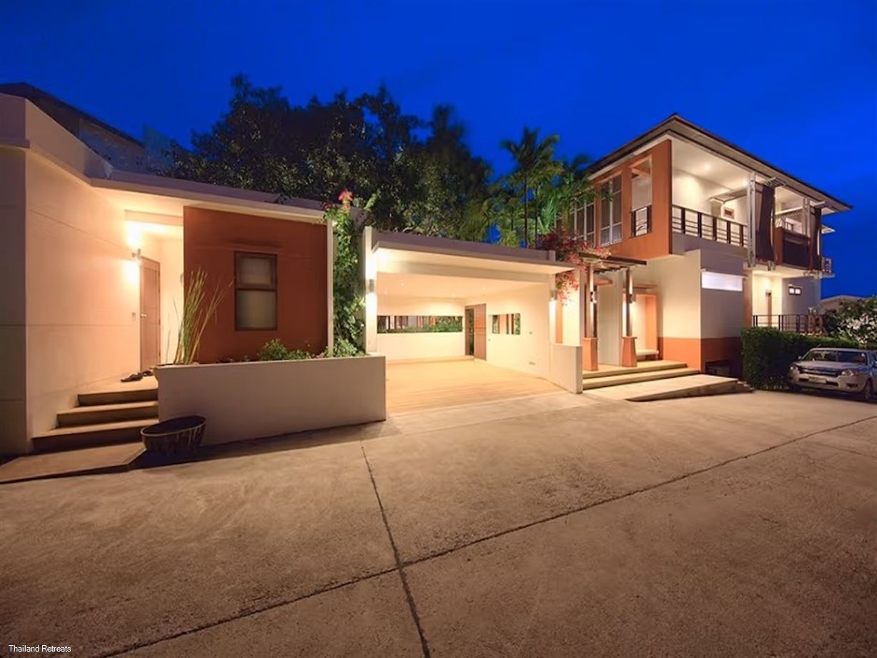 Six Hills Villa