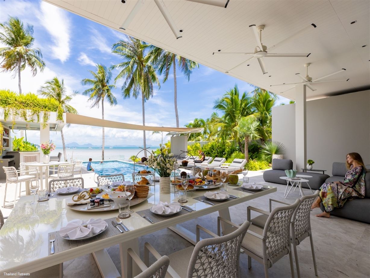 Emotion Beachfront Villas