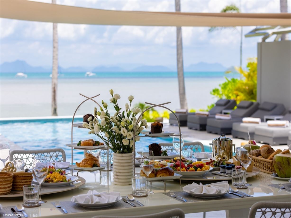 Emotion Beachfront Villas