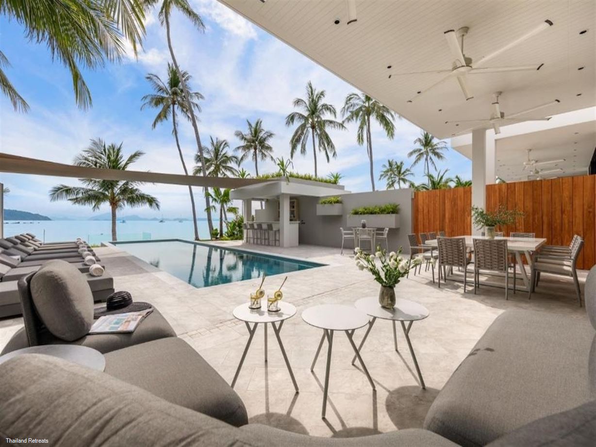 Emotion Beachfront Villas