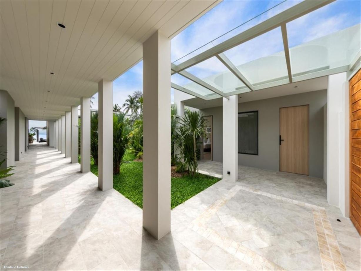 Emotion Beachfront Villa 1