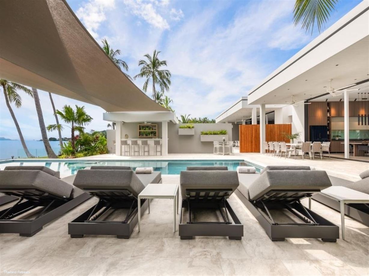 Emotion Beachfront Villa 1