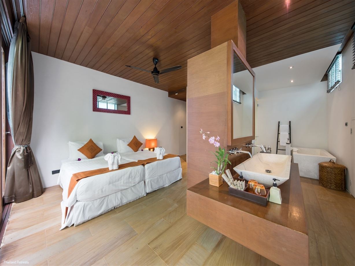 Hinta Hinyai Beach Villas