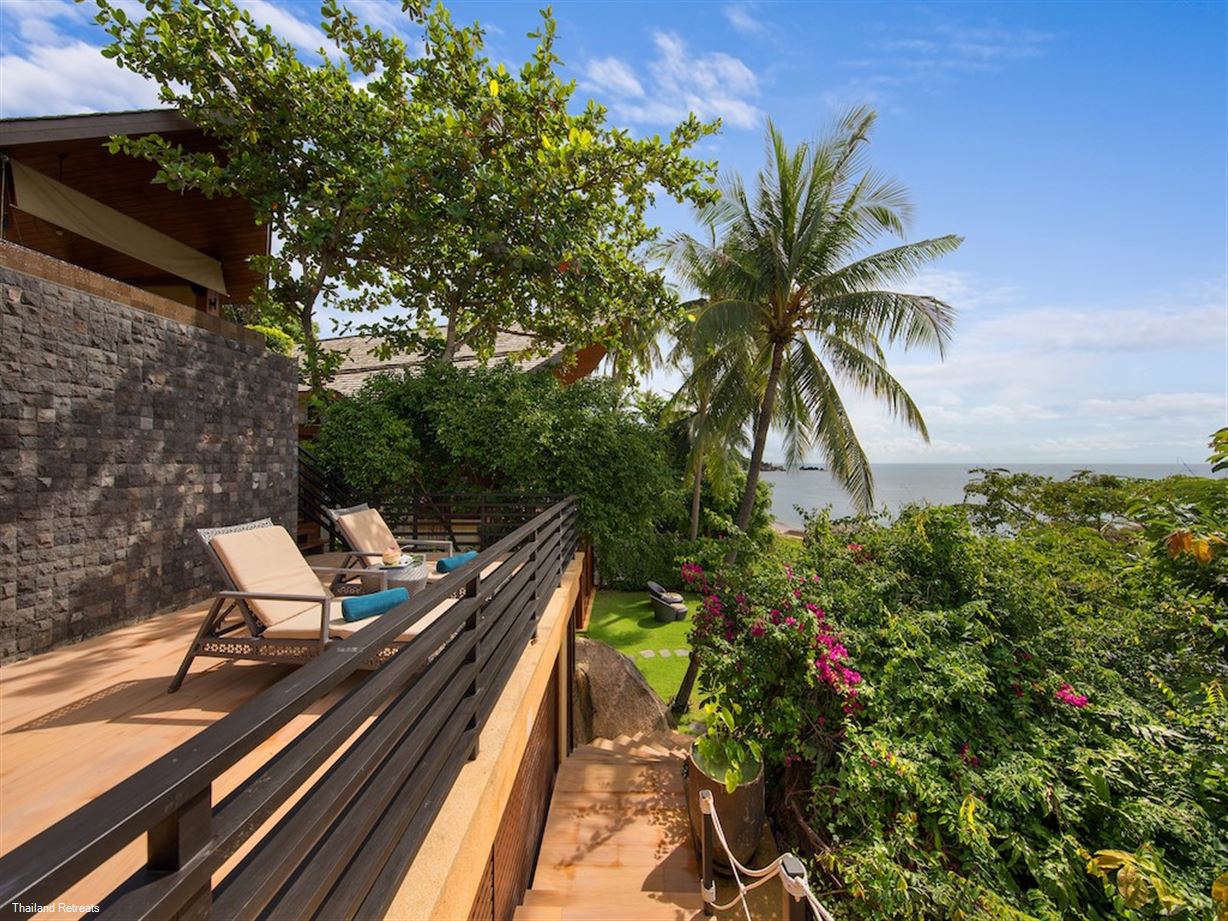 Hinta Hinyai Beach Villas
