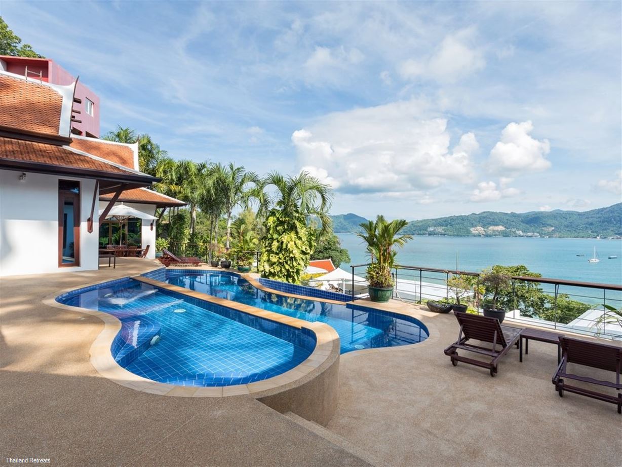 Sunset Pool Villa