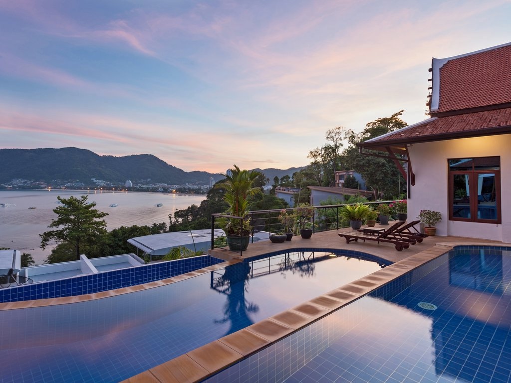 Sunset Pool Villa