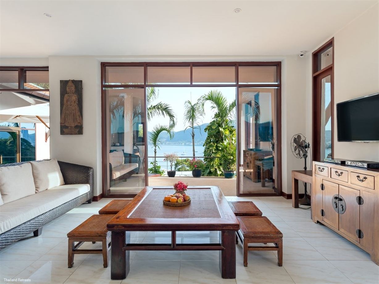 Sunset Pool Villa