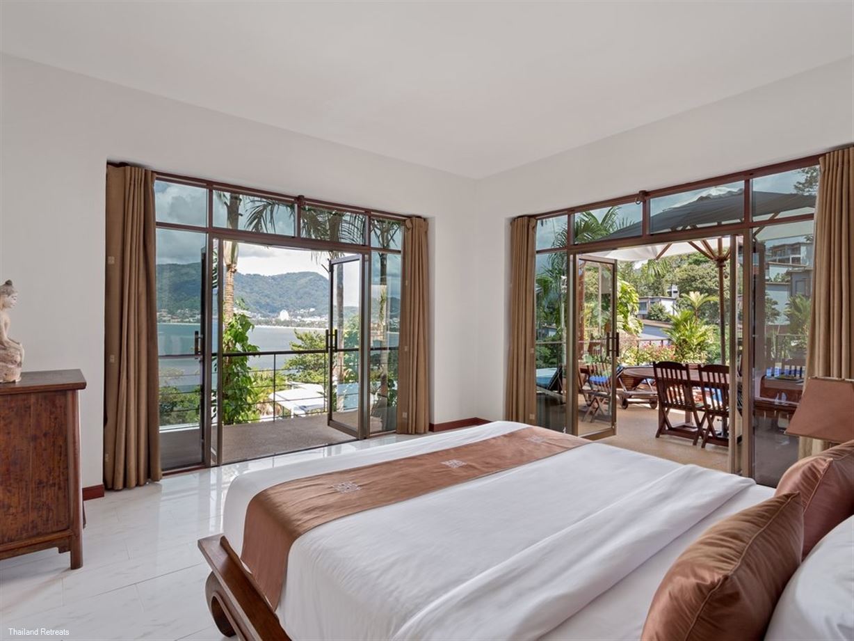 Sunset Pool Villa