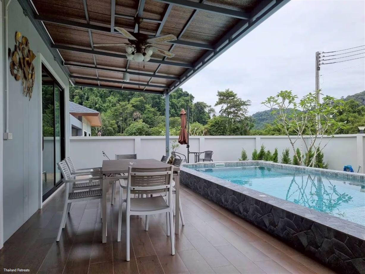 Unchan Liveliness Pool Villa