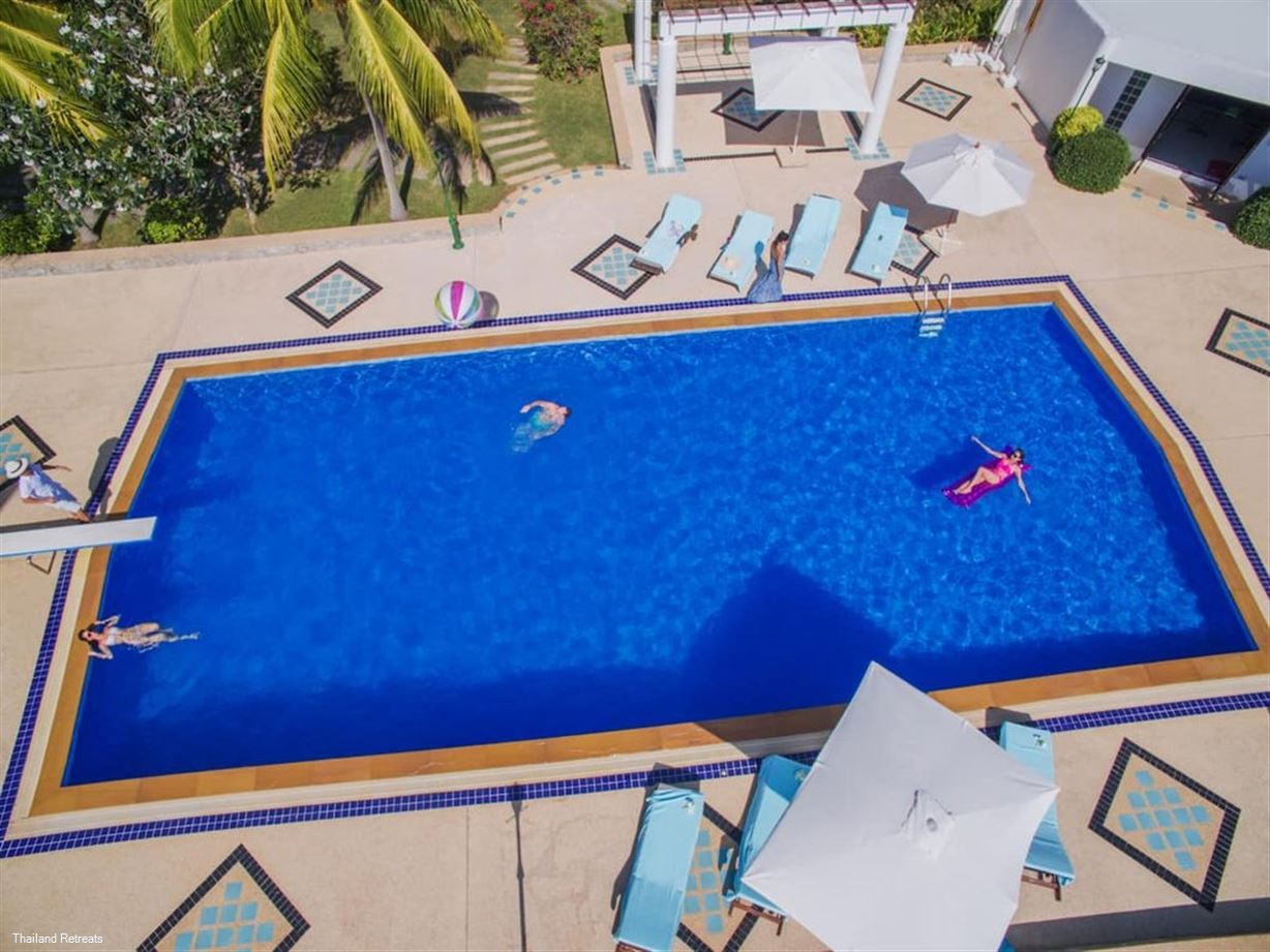Villa Nirvana