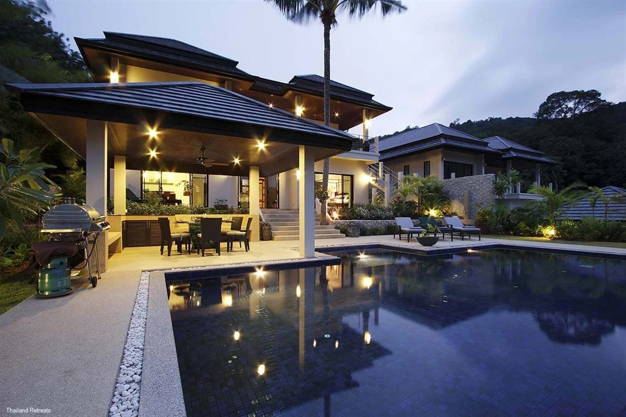 Emerald Villa