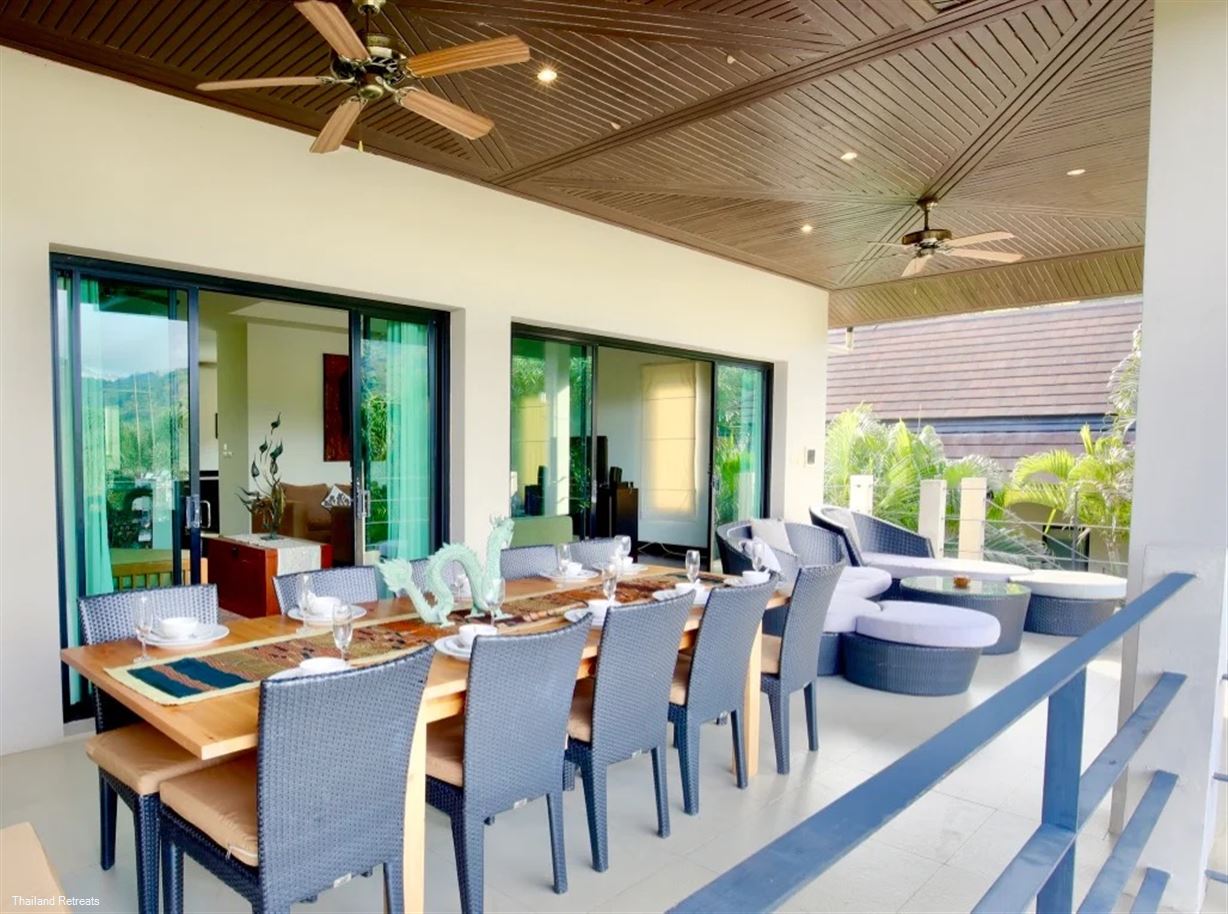 Emerald Villa