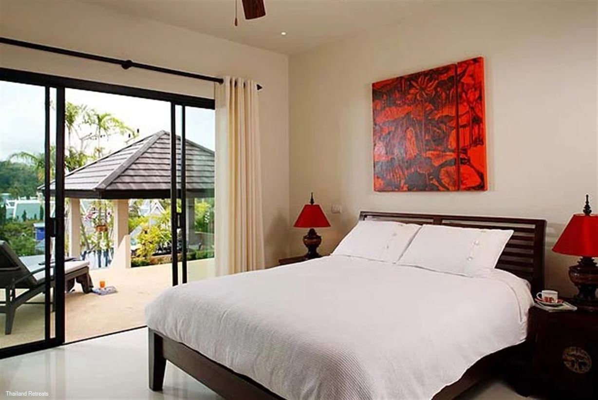 Emerald Villa