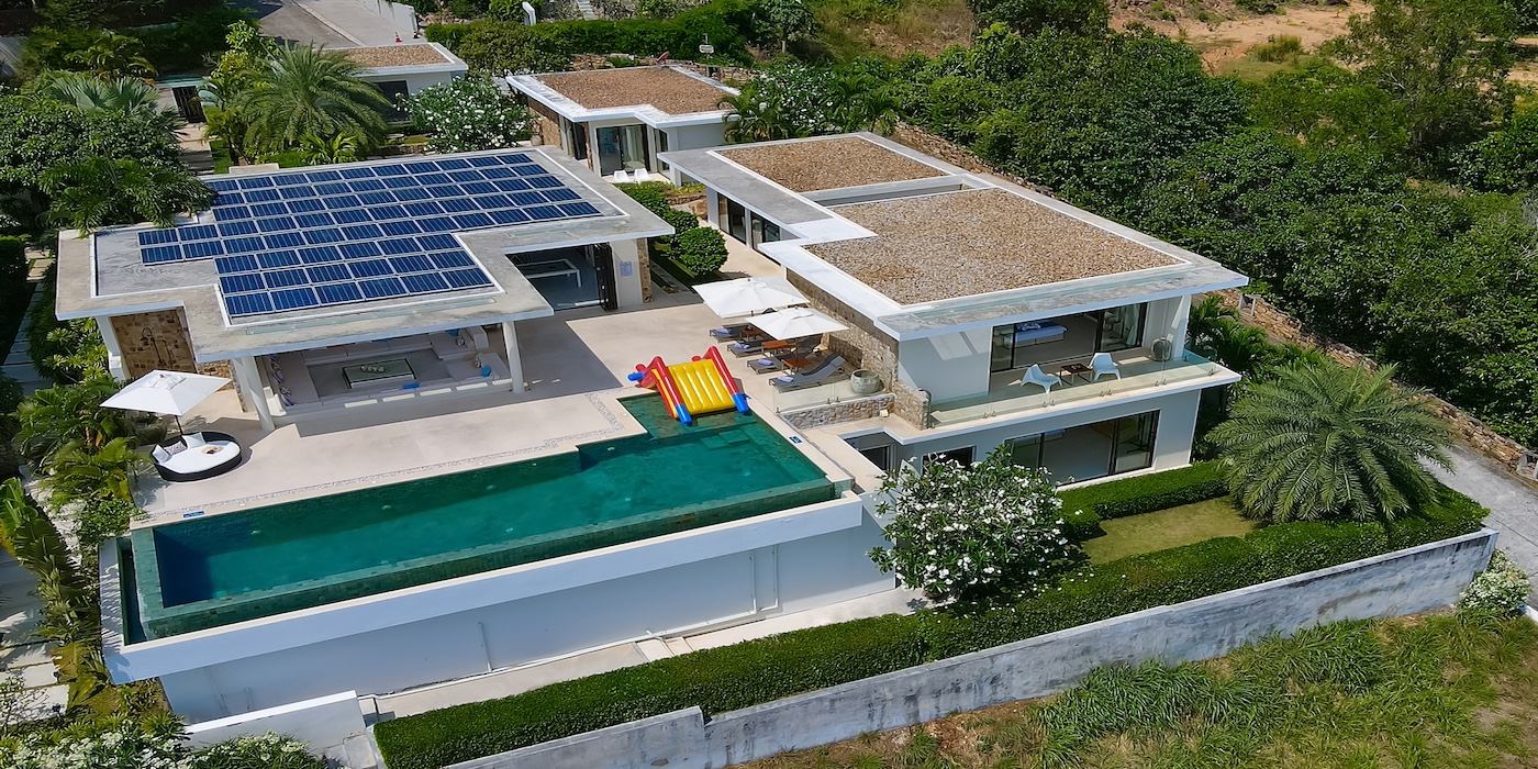 Villa Turquoise 2 Master Image