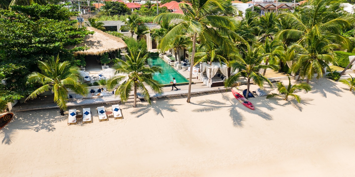 Odyssey Luxury Beachfront Mansion Master Image