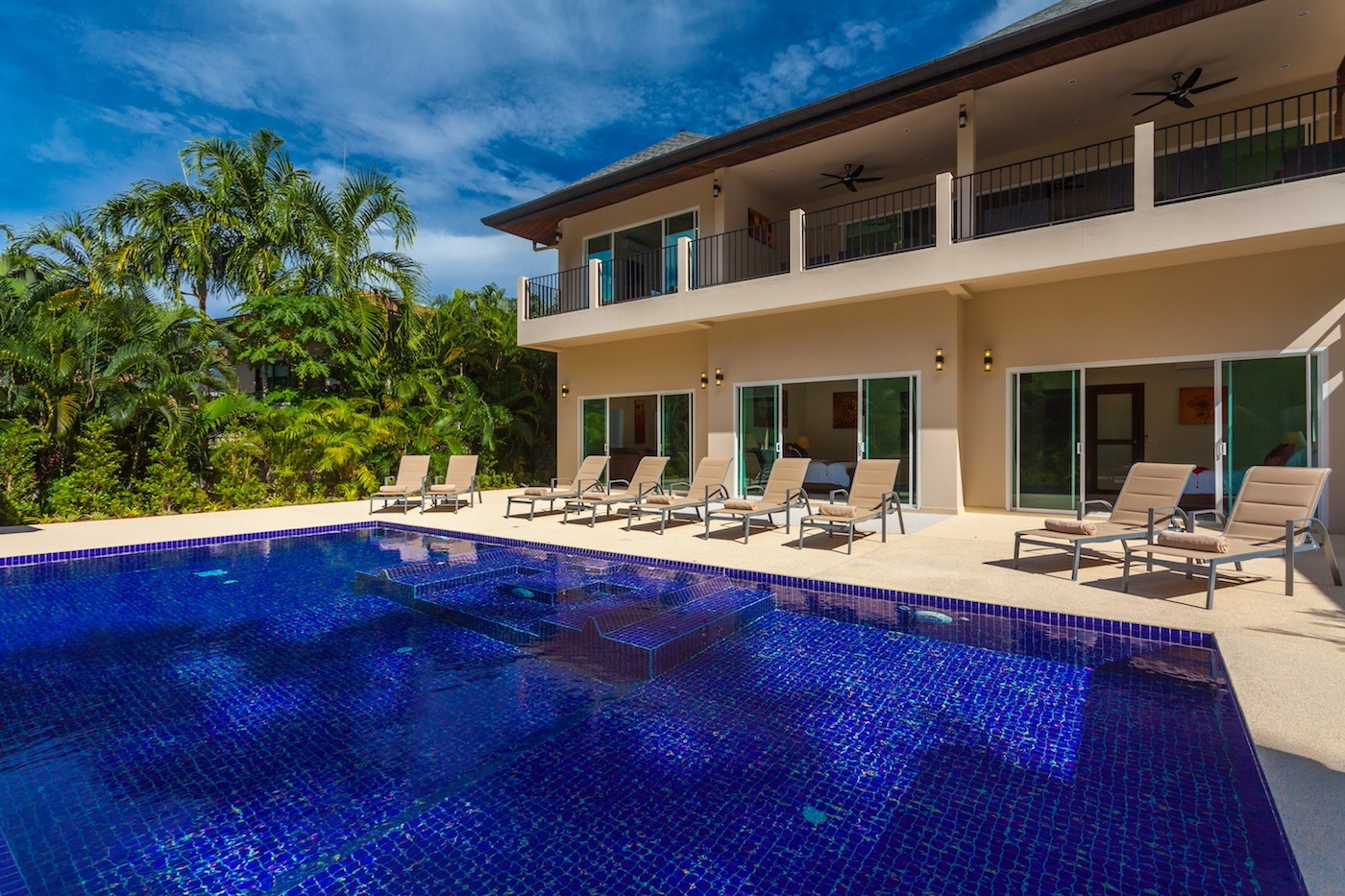 Gold Villa Master Image